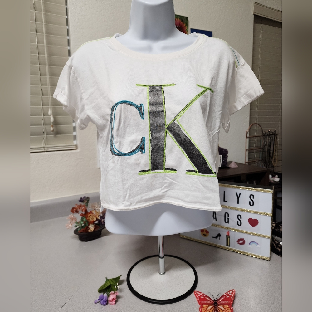 Calvin Klein Women's Lose Shirt tops